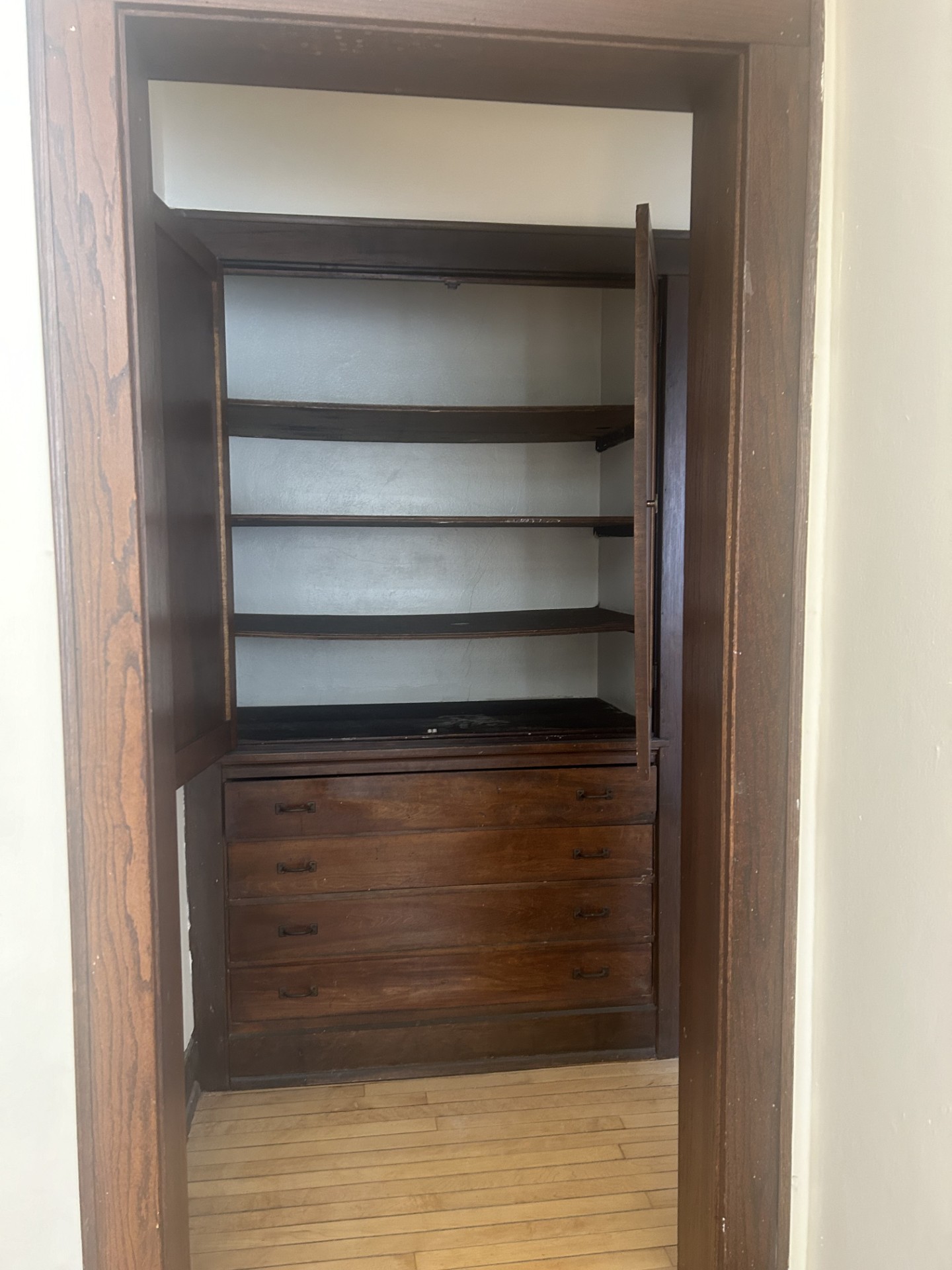 507 Linenen Closet pt.2