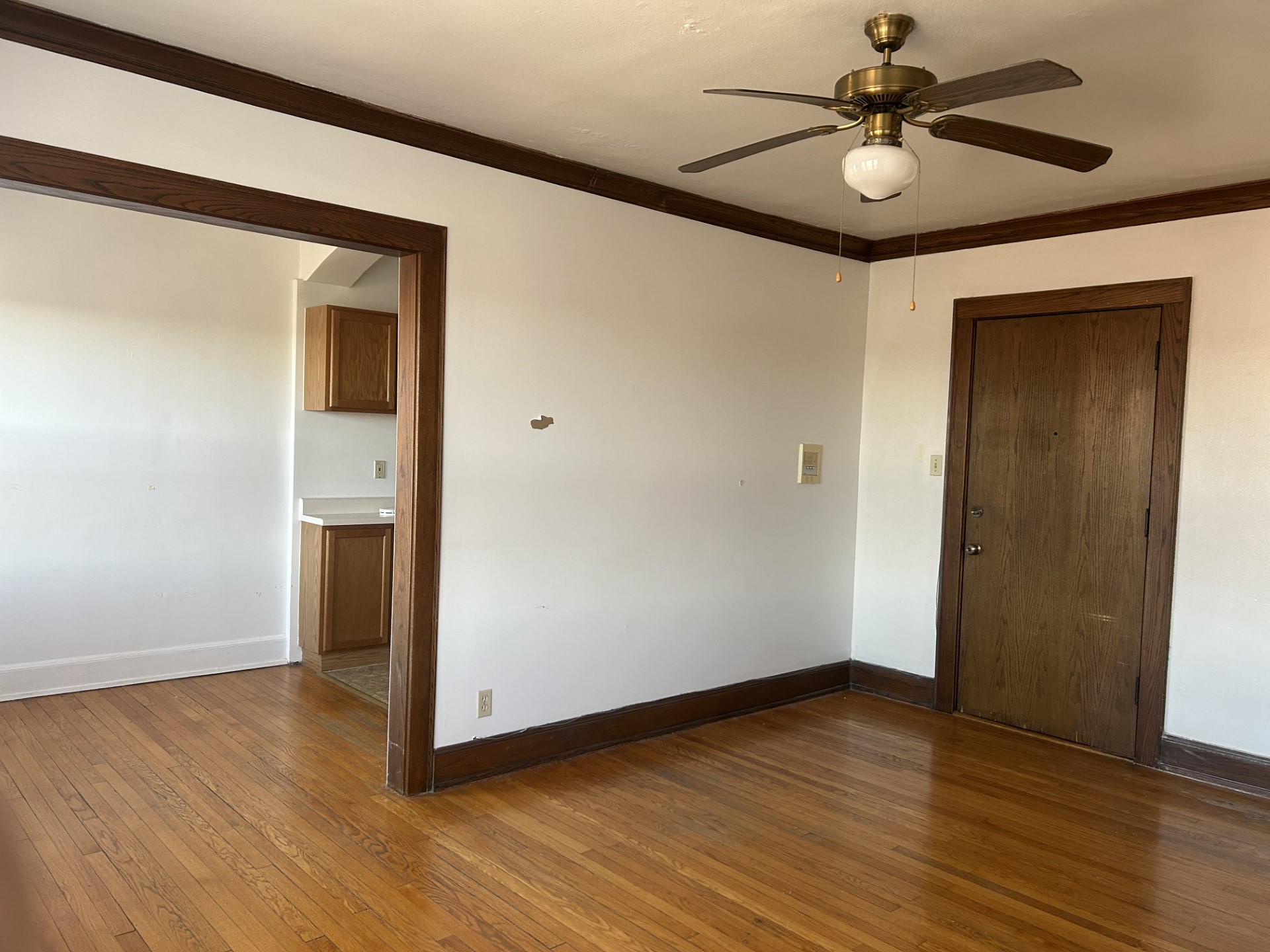 unit 505 pic 3